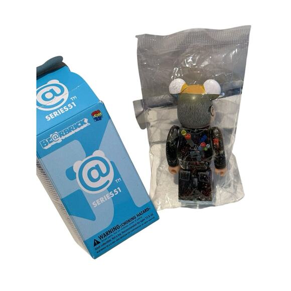 BE@RBRICK SERIES 51 Mr.brainwash Secret RARE CHASE Medicom Toy - Picture 2 of 3